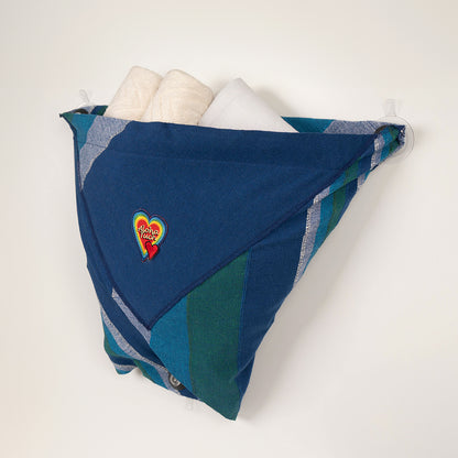 AlohaTuch®Tasche mit Saugnäpfen, für innen &amp; außen am Van